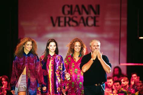 archivio immagini gianni versace